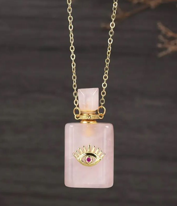 Blush Quartz Kolye